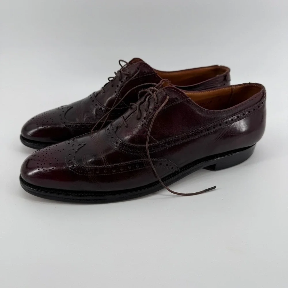ALDEN 929‎ Burgundy Calfskin Wingtips Balmorals Oxfords Size 9.5 AA/B